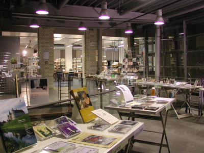 Bild der Bibiliothek „Stadtbibliothek Mitte / Bezirkszentralbibliothek Philipp Schaeffer“