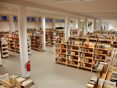Bild der Bibiliothek „Stadtbibliothek Charlottenburg-Wilmersdorf / Dietrich-Bonhoeffer-Bibliothek“
