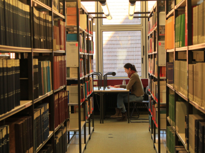 Bild der Bibiliothek „TU Berlin, Universitätsbibliothek, Bereichsbibliothek Physik“